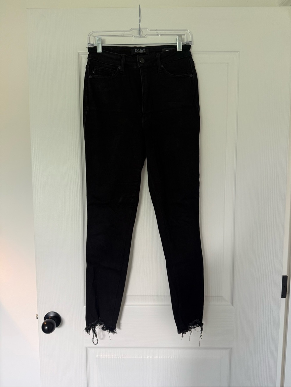 Judy Blue Black Skinny Fit Distressed Denim
